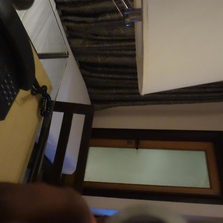Hotel Sapna Marine Mumbai Exterior photo